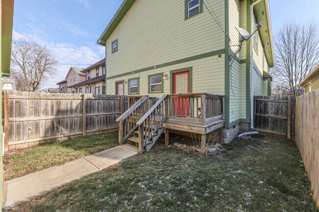 Building Photo - 2322 Alabama St