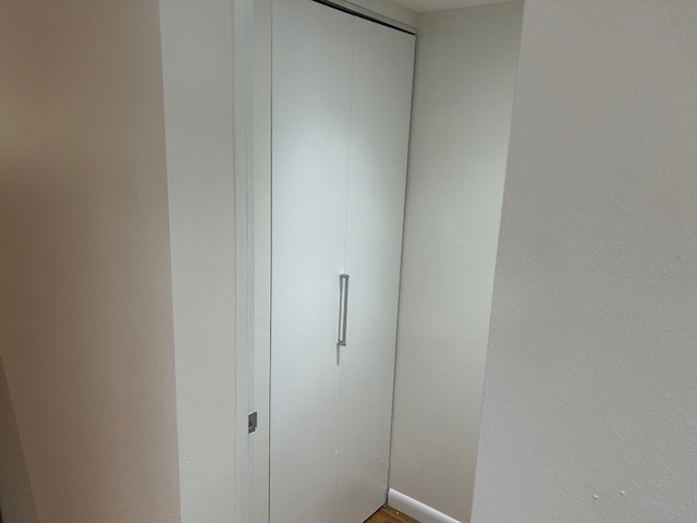 Building Photo - 534 4th Ave S