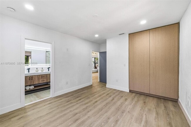 Building Photo - 751 NE 80th St