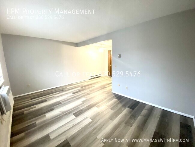 Building Photo - 1821 Ferndale Rd NW