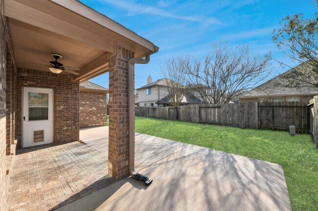 Building Photo - 20707 Reston Run Ln