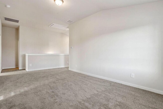 Building Photo - 14230 Rolling Pastures Dr