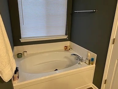 Building Photo - 32918 Rebecca Ln