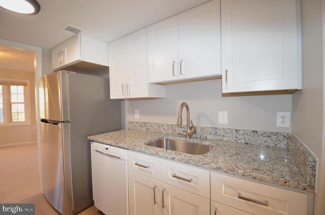 Building Photo - 12318 Cinnamon St