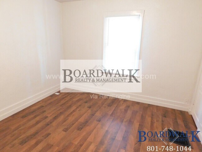 Building Photo - 2992 S 8850 W