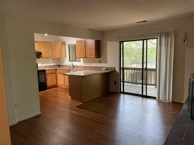 Building Photo - 146 Harvest Dr