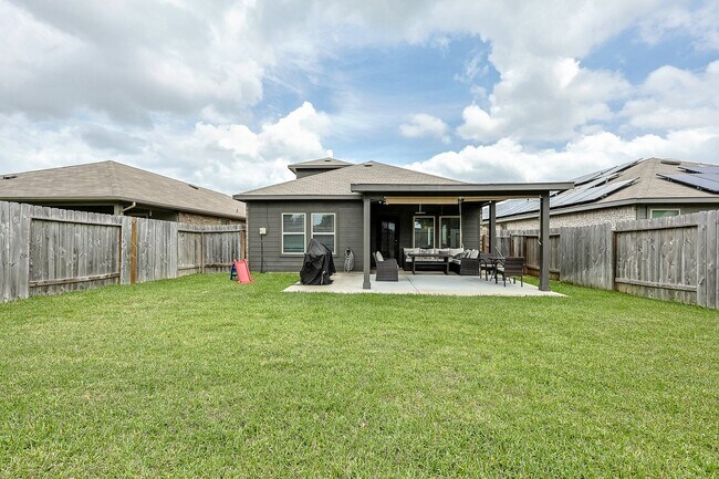 Building Photo - 22603 Aspen Tarn Trl