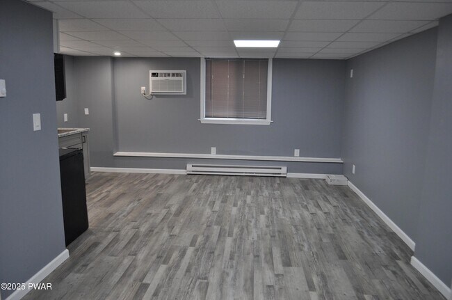 Building Photo - 25 Lizzy Ln