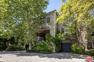 Building Photo - 353 N Gunston Dr