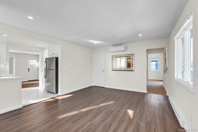 Building Photo - 26 Namkee Ln