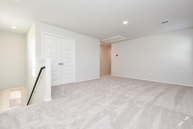 Building Photo - 5723 Fresh View Ct