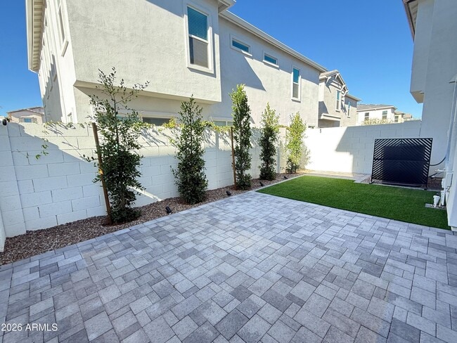 Building Photo - 17050 N 50th Pl