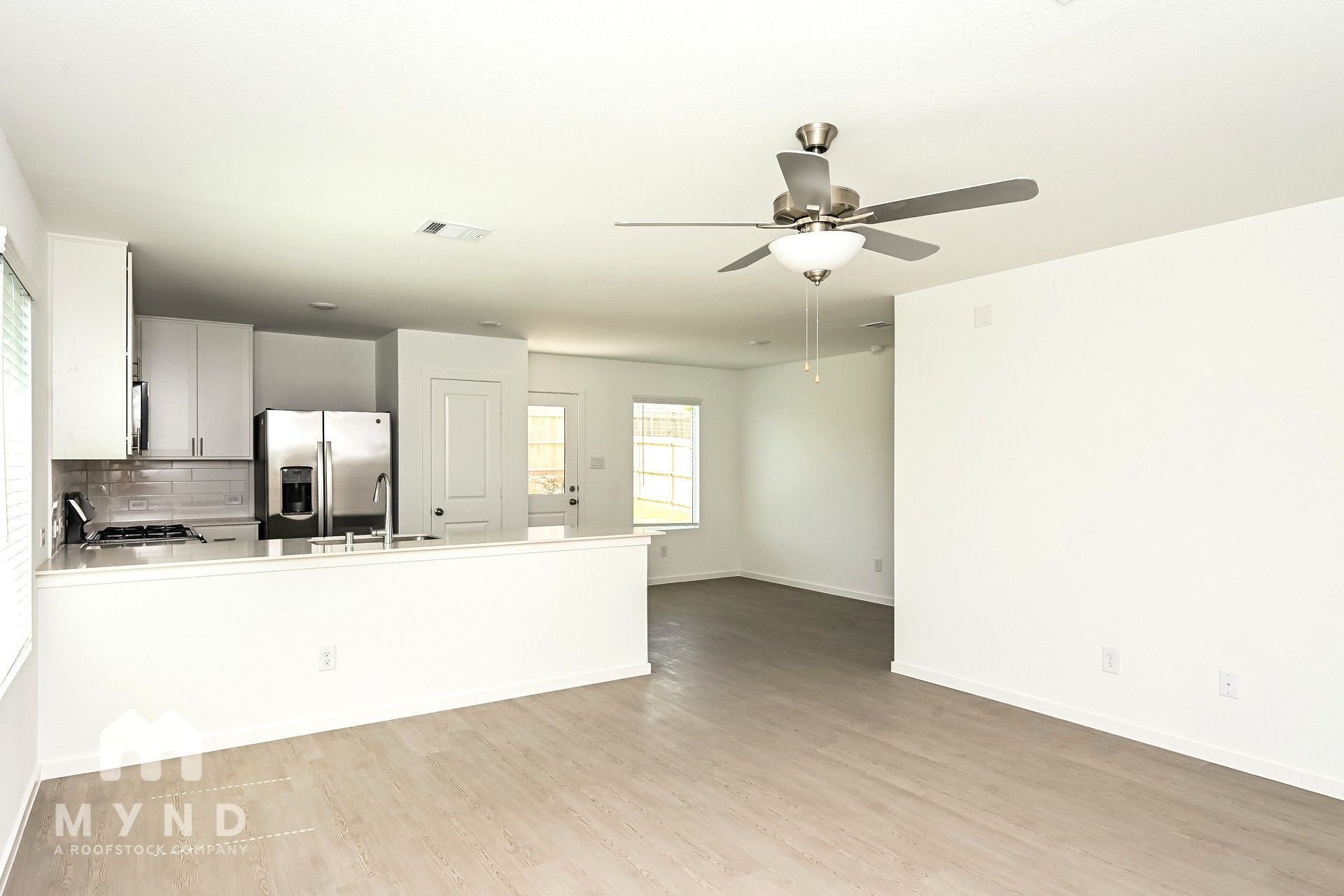 Building Photo - 2716 River Knl Ln