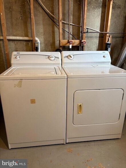 Building Photo - 14657 Winterfield Dr