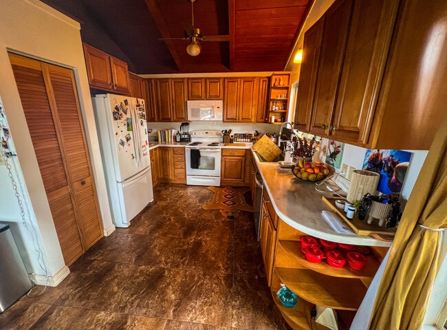 Building Photo - 628 Mililani Pl