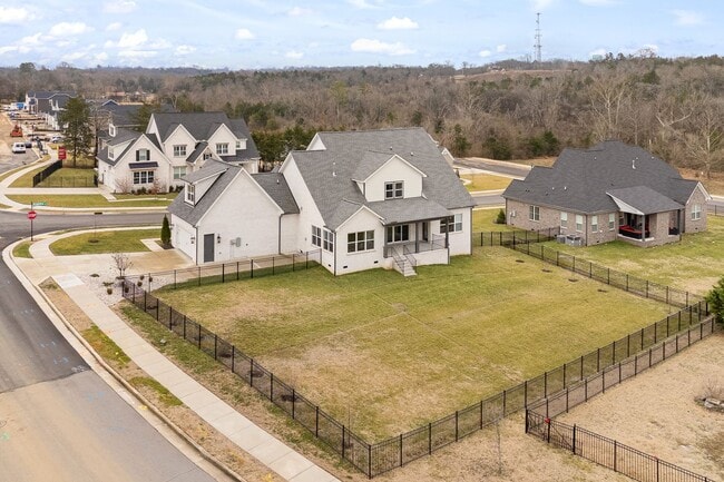 Building Photo - 805 Regimental Dr