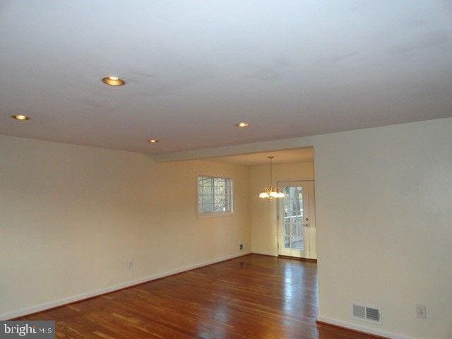 Building Photo - 7821 Cayuga Ave