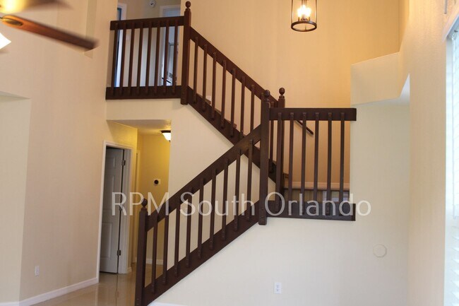 Building Photo - Beautiful 4 Bedroom 2.5 Bath Home with Hea...