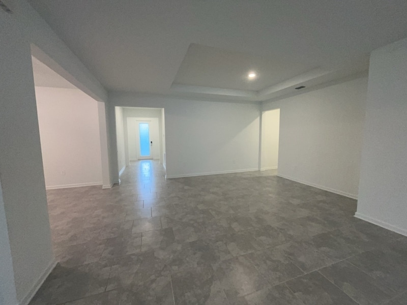 Building Photo - 3132 Country Side Dr