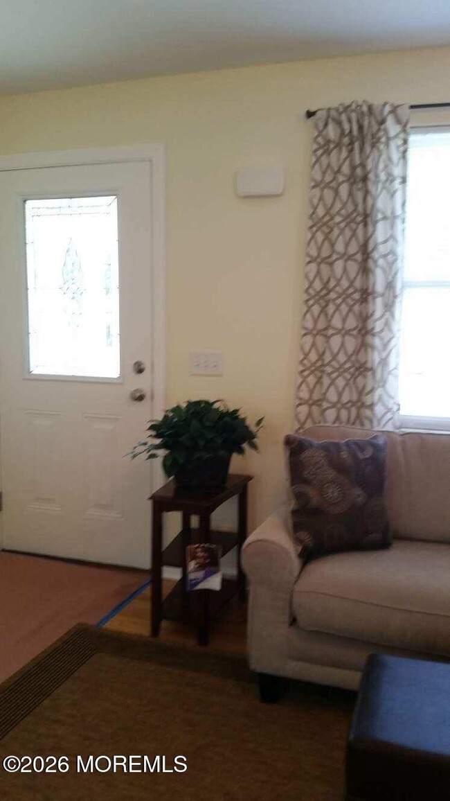 Building Photo - 37 Michigan Ave