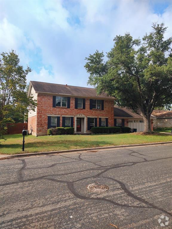 Building Photo - 4207 Las Palmas Dr