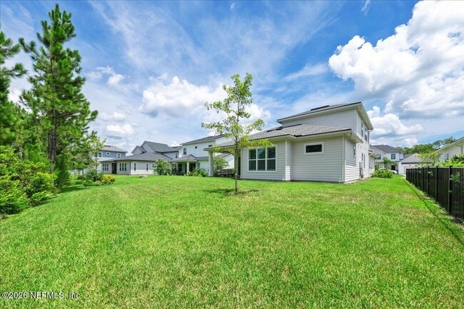 Building Photo - 10300 Silverbrook Trl