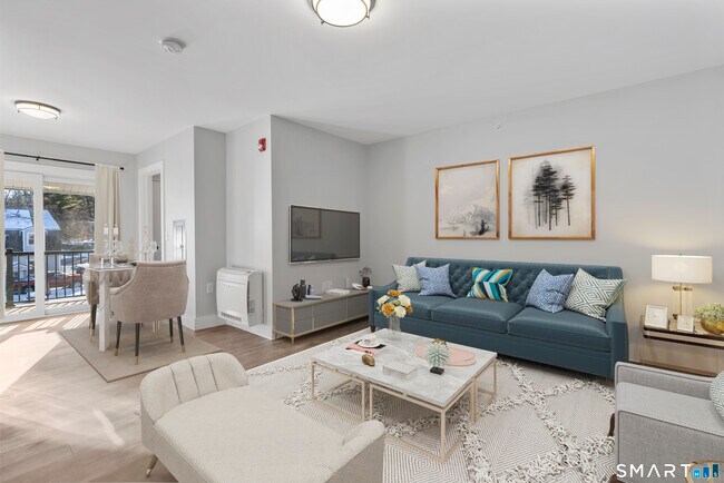 Building Photo - 969 Hopmeadow St