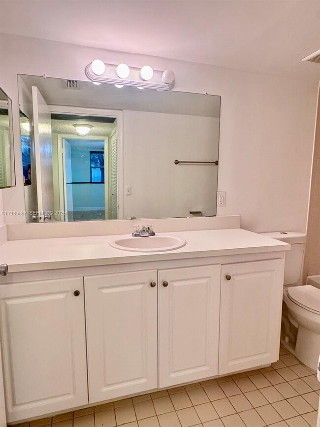 Building Photo - 8245 Lake Dr