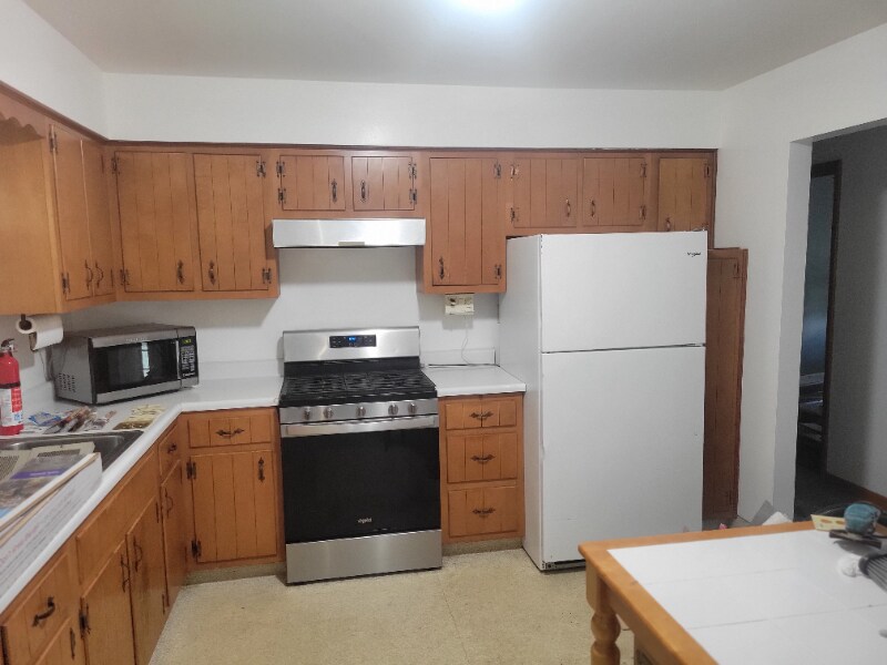 Building Photo - 1710 Wade St Ext