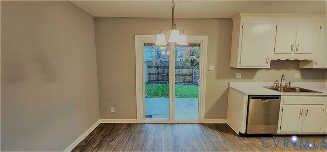 Building Photo - 202 Newstead Dr