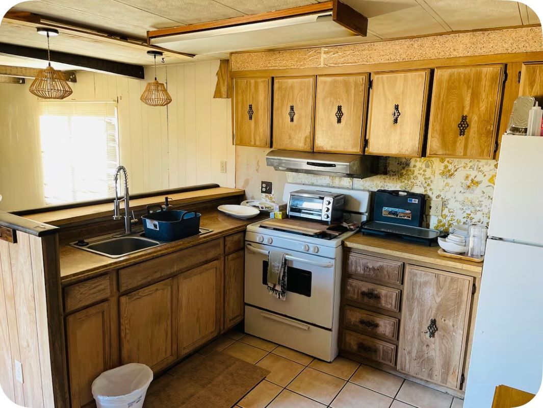 Building Photo - 37575 Shadybrook Ln