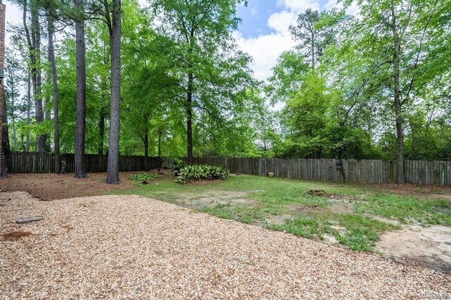 Building Photo - 7701 Halcyon Forest Trail