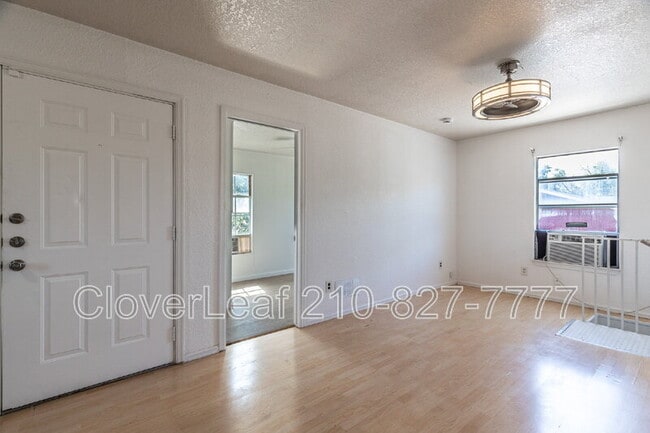 Building Photo - 317 Kashmuir Pl