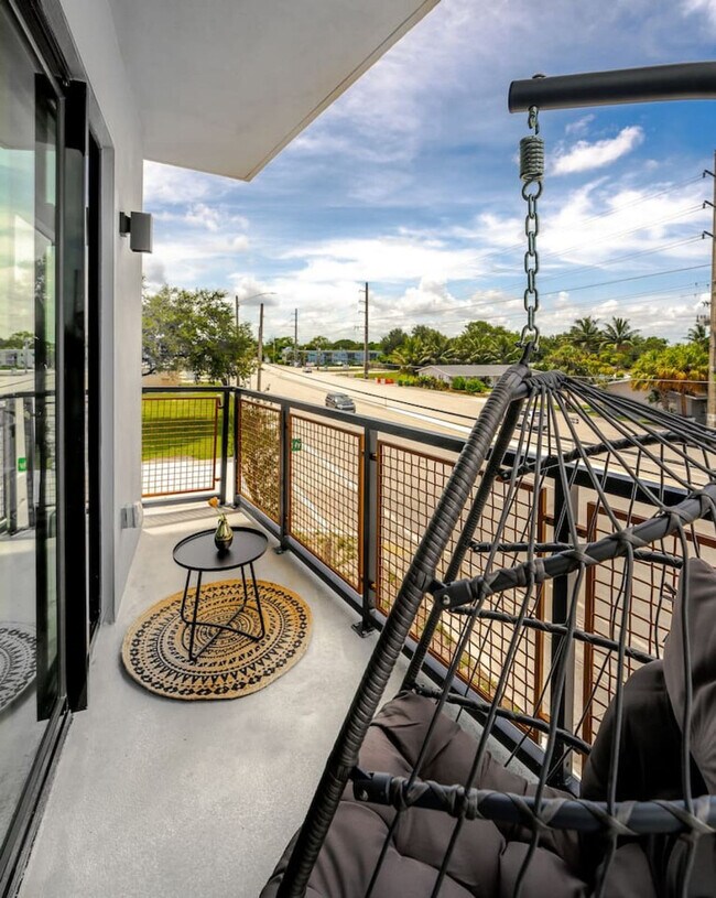 Building Photo - 2750 Griffin Rd