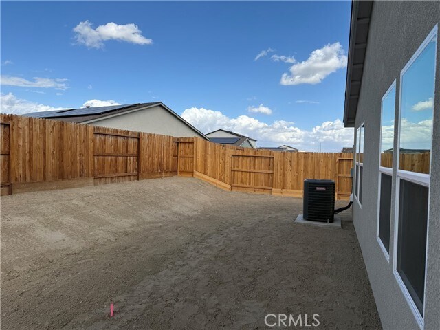 Building Photo - 3739 Ming Ave