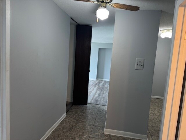 Building Photo - 2211 S Highland Ave