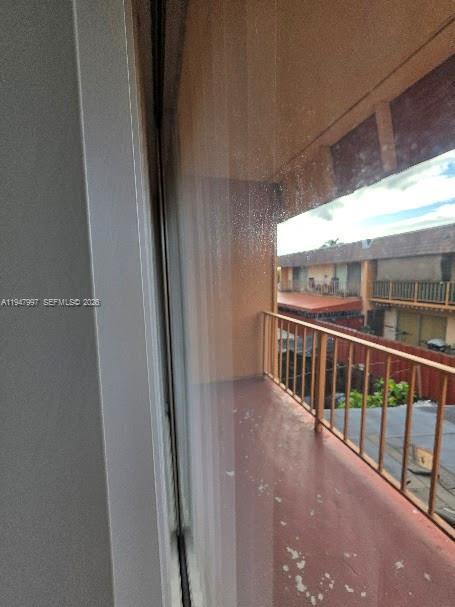 Building Photo - 810 SW 129th Pl