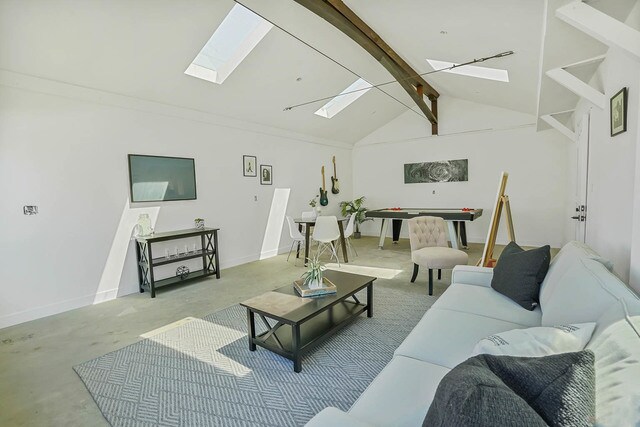 Building Photo - 3924 Tuller Ave