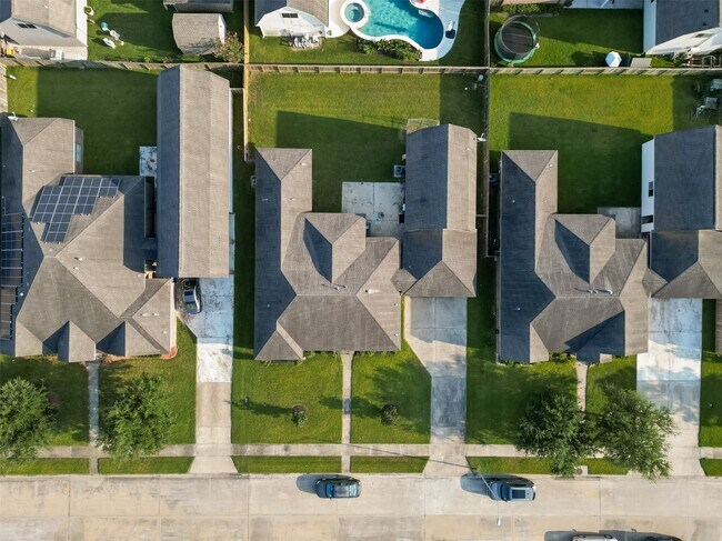 Building Photo - 6518 Palo Duro Dr