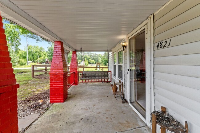 Building Photo - Updated Farmhouse in Wake Forest with scen...