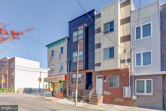 Building Photo - 2061 N 8th St