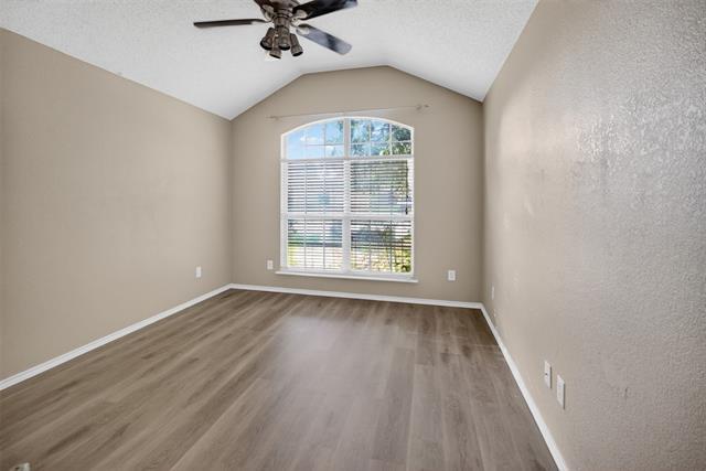 Building Photo - 1105 Hidden Glade Dr