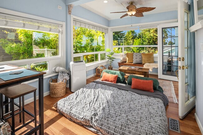 Building Photo - 3668 SW Othello St