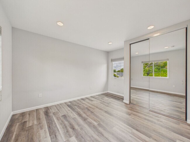 Building Photo - San Carlos home for rent plus studio in-law unit! $7,500