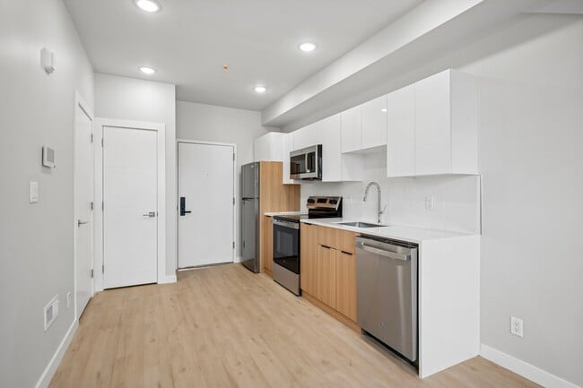 Building Photo - 3727 Baring St