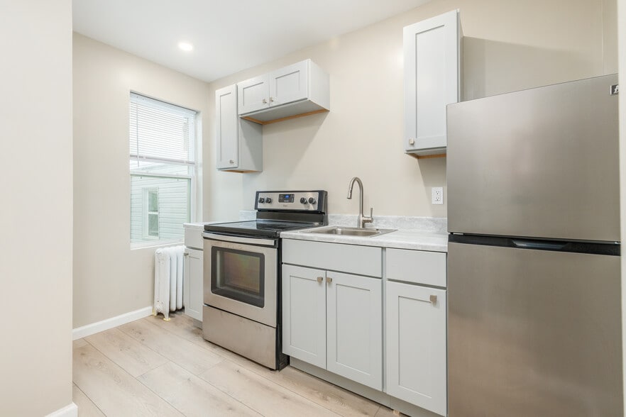 Building Photo - 4709 Penn St