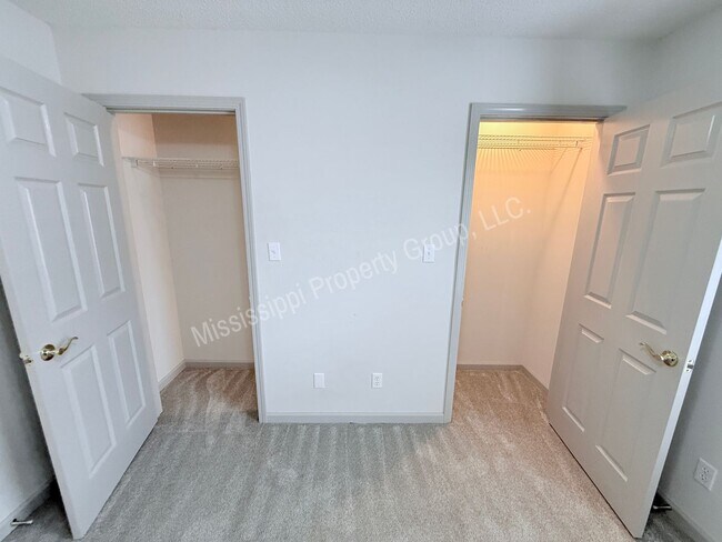 Building Photo - 3BR/2BA Home For Rent