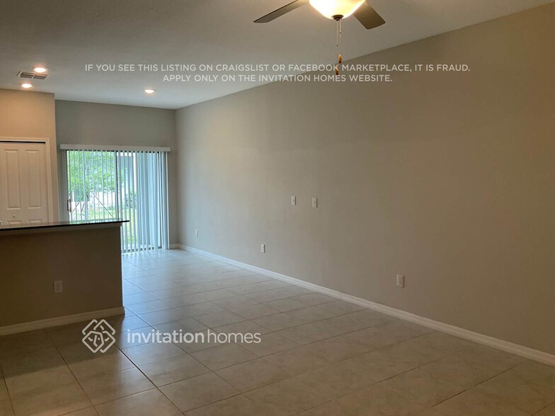 Building Photo - 8489 Campus Woods Way