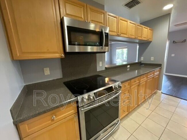 Building Photo - 87-2223 Pakeke Street