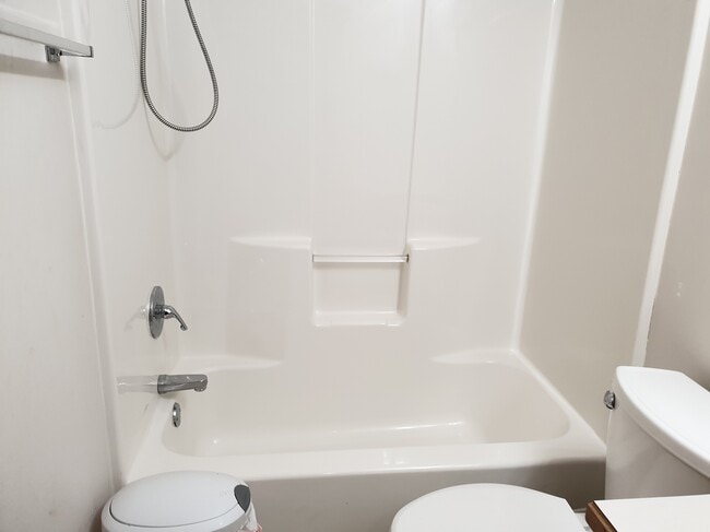 Building Photo - 2811 Winterbrook Cir